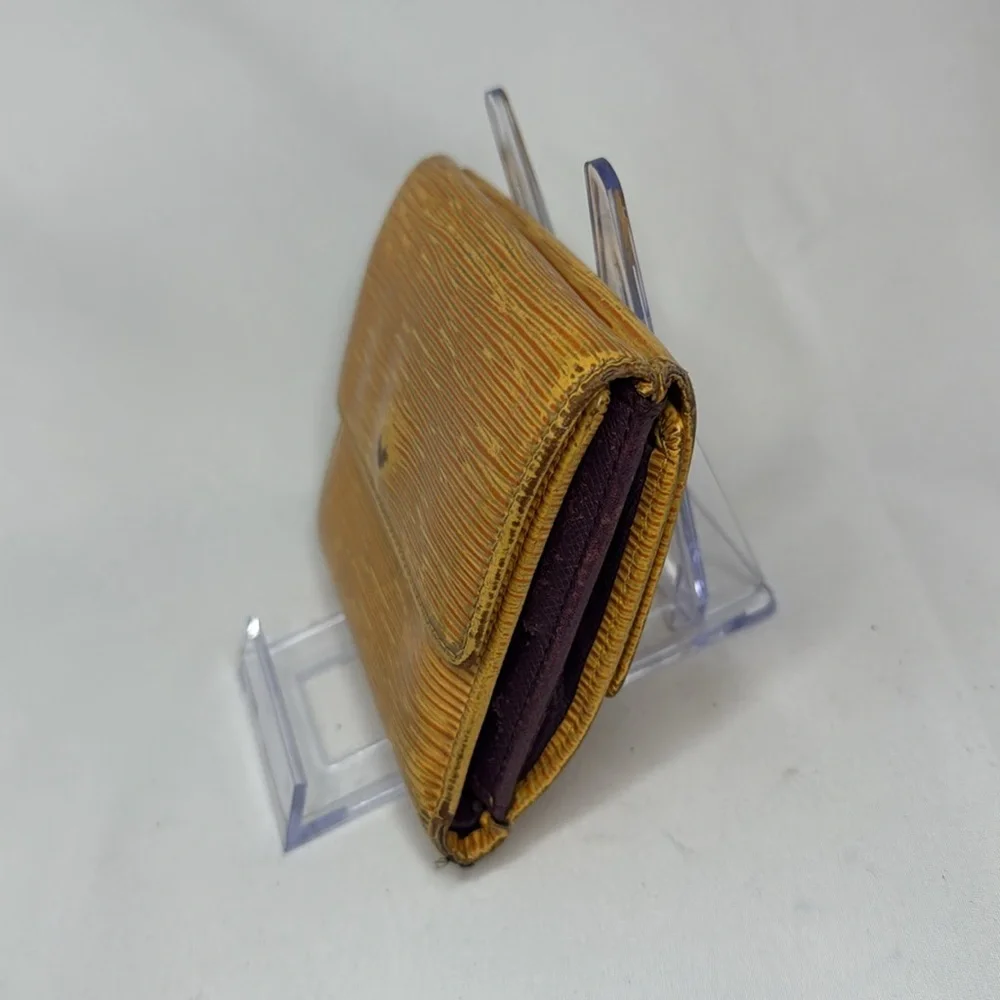 Louis Vuitton Tri-Fold Yellow/Purple Epi Leather Wallet | Unisex | Pre-Owned |
